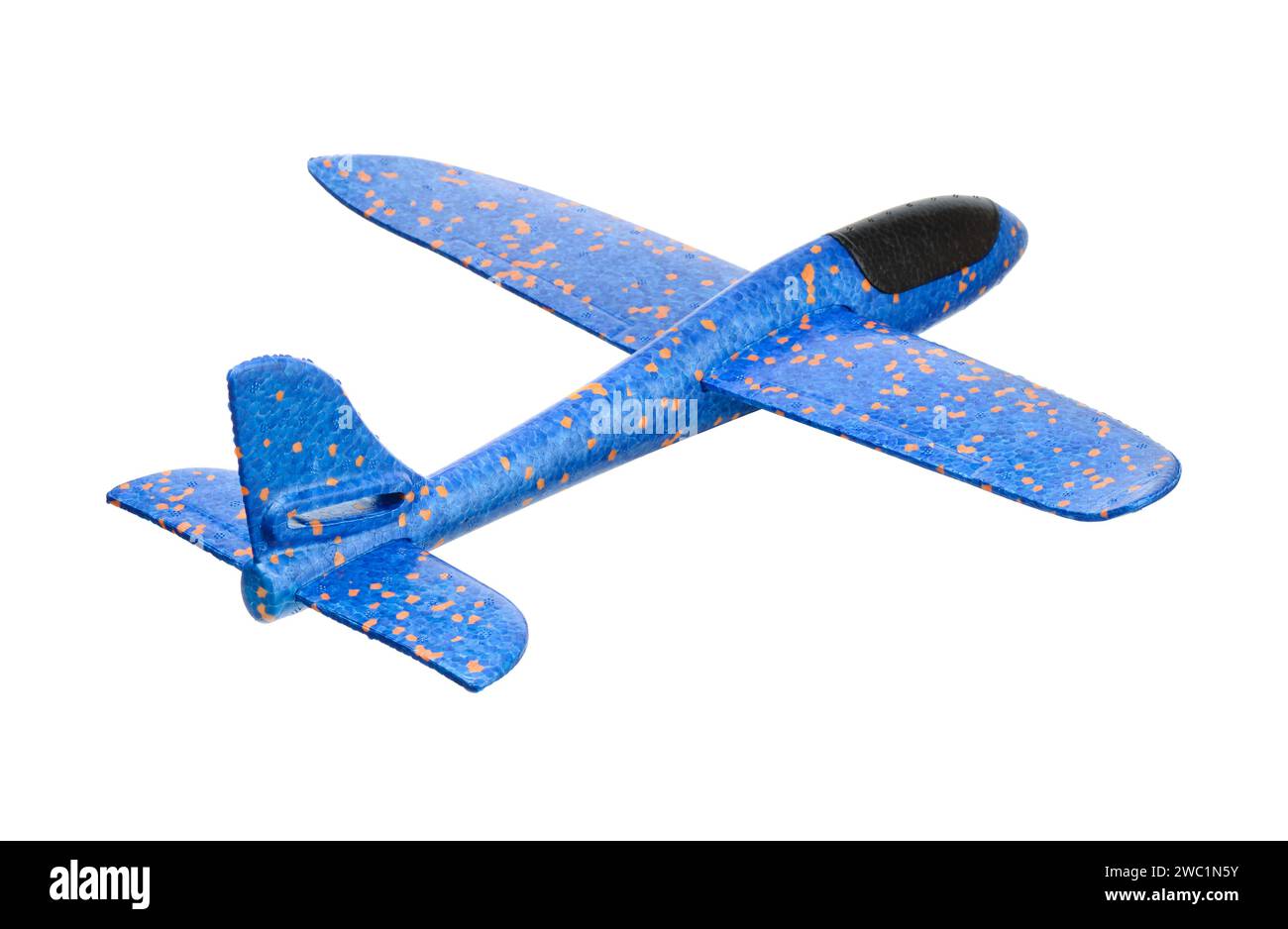 Avion planeur jouet en mousse bleu isolé sur blanc Banque D'Images
