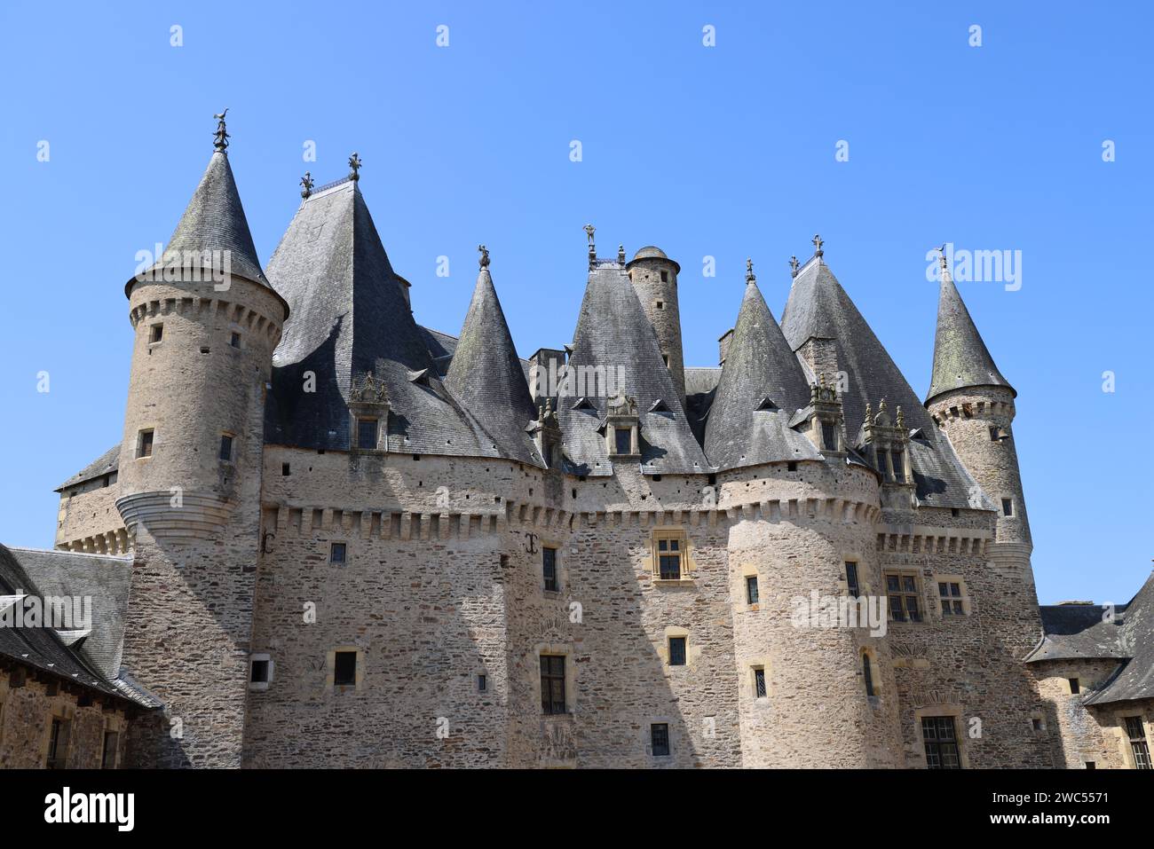 Château de Jumilhac (13e-18e siècle), château fort rénové à la Renaissance, en Périgord Vert. Histoire, voyage dans le passé, architectur Banque D'Images Château de Jumilhac (13e-18e siècle), château fort rénové à la Renaissance, en Périgord Vert. Histoire, voyage dans le passé, architectur Banque D'Images