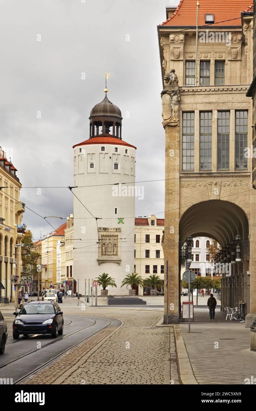 Tour FAT (Frauenturm - Dicker Turm) sur Marienplatz à Gorlitz. Allemagne Banque D'Images