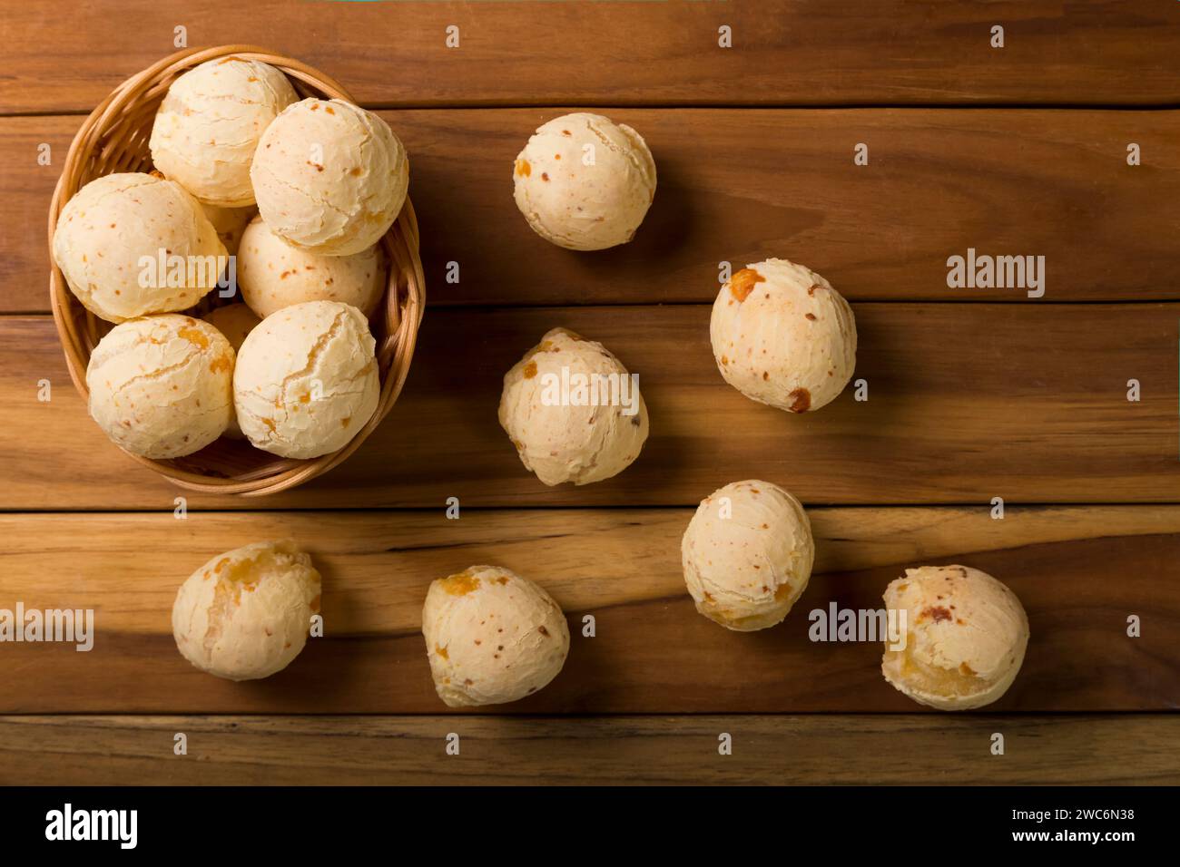 Pains au fromage, en-cas brésilien traditionnel. Banque D'Images