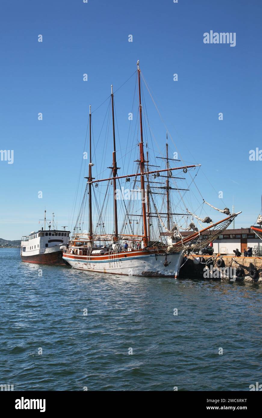 Pipervika bay et quartier Aker Brygge à Oslo. La Norvège Banque D'Images