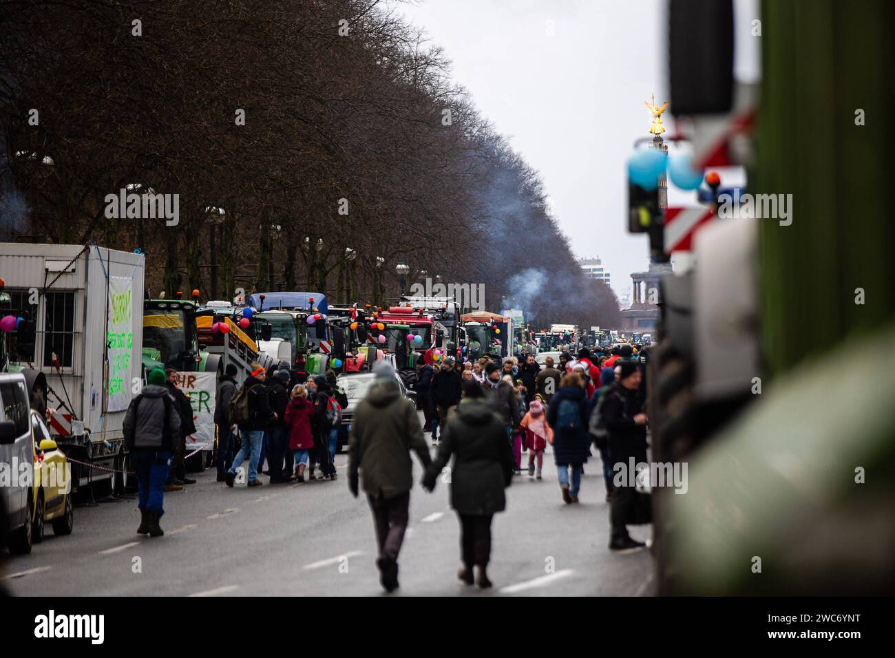 Traktoren während den Protestaktionen am 14. Januar 2024 à Berlin