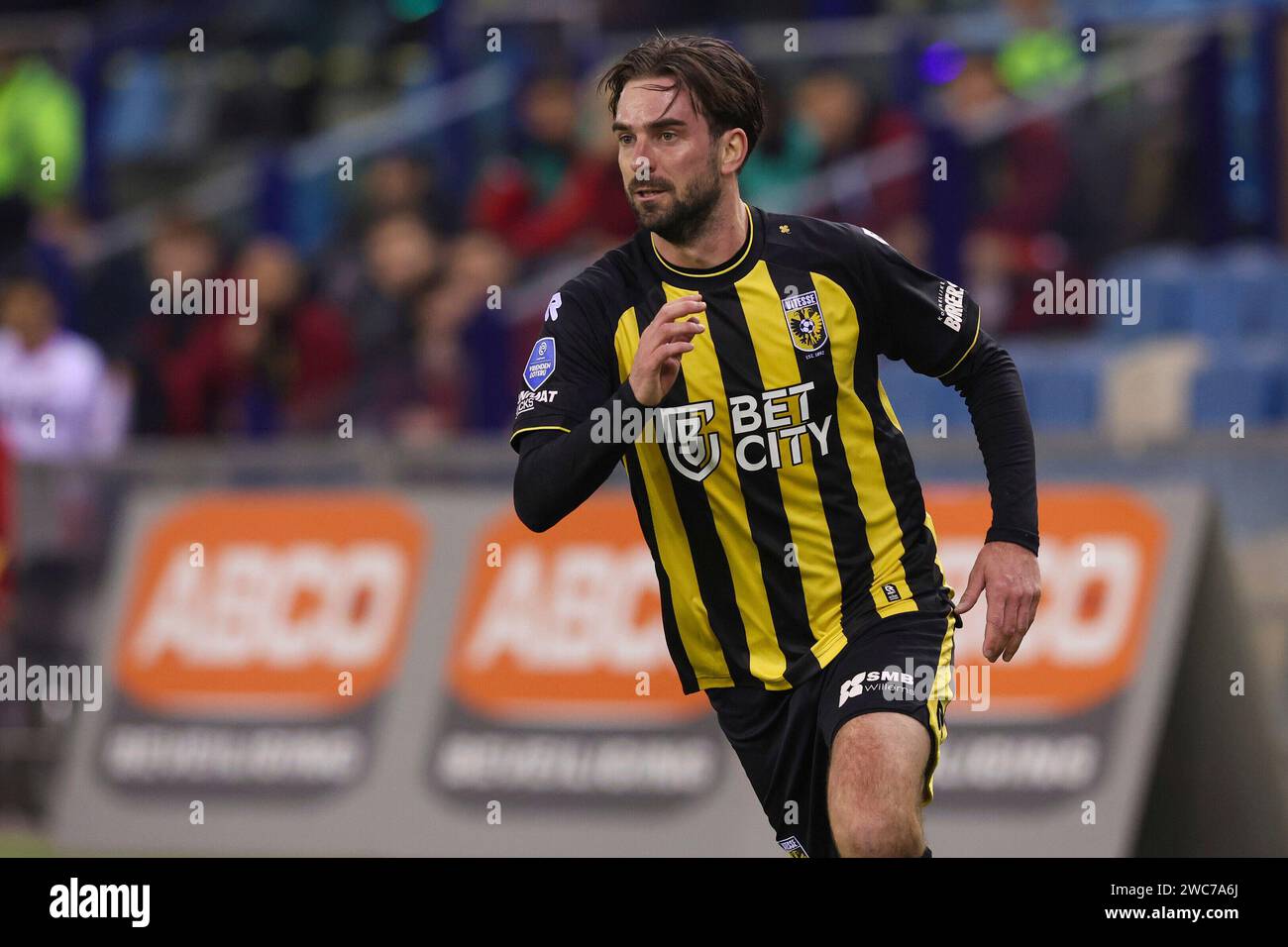 Arnhem, pays-Bas. 14 janvier 2024. ARNHEM, PAYS-BAS - 14 JANVIER : Davy Propper de vitesse lors du match néerlandais d'Eredivisie entre vitesse et FC Utrecht au Stadion Gelredome le 14 janvier 2024 à Arnhem, pays-Bas. (Photo de Ben gal/Orange Pictures) crédit : dpa/Alamy Live News Banque D'Images