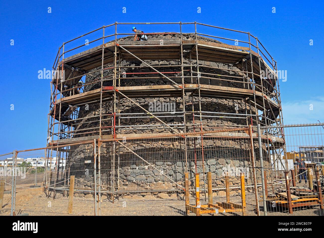 Conservation maintenance effectuée à Torre del Toston, (1740) Toston Tower, El Cotillo, Fuerteventura, novembre 2023 Banque D'Images