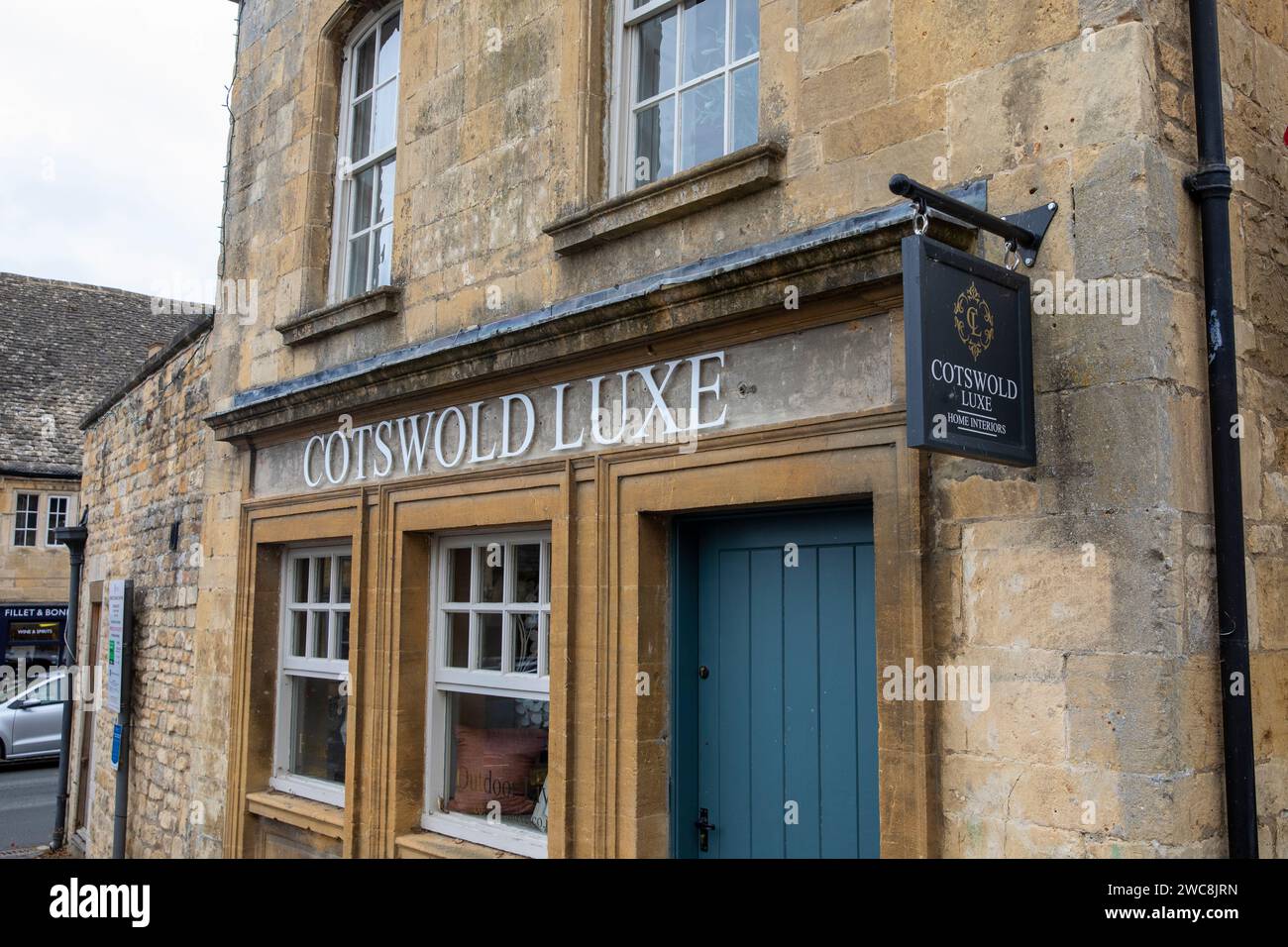 Chipping Campden Cotswolds Gloucestershire, Cotswold Luxe magasin de meubles de luxe et accessoires pour la maison, Angleterre, Royaume-Uni, 2023 Banque D'Images