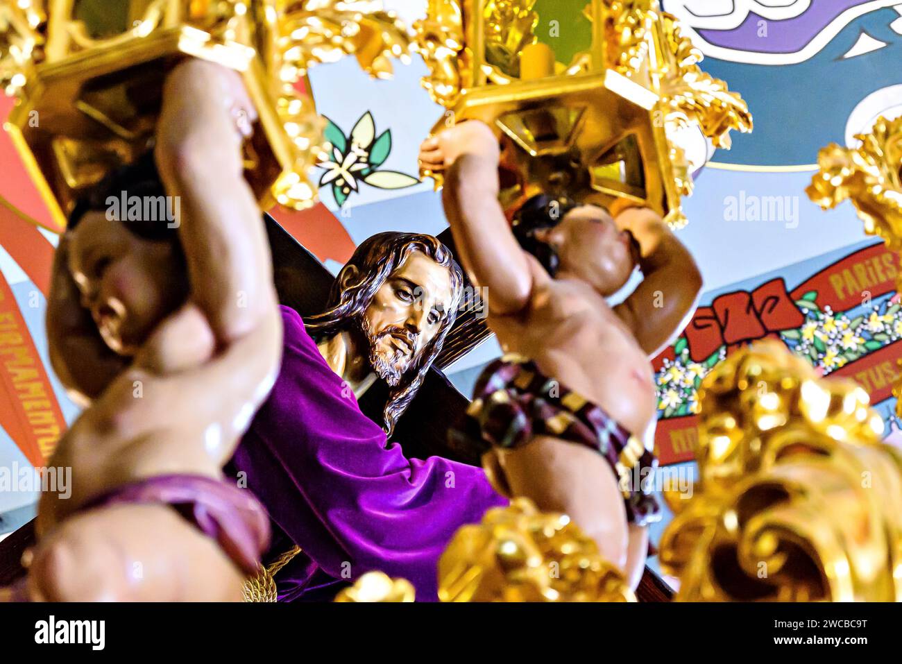 Malaga, Andalousie, Espagne ; 4 avril 2023 : semaine Sainte, passage de la très Sainte Vierge Marie d'espérance et passage du doux Nom de Jésus, dans le Basili Banque D'Images