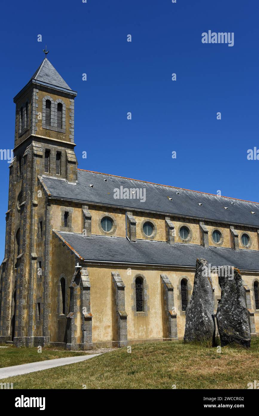 AR Brigourien, les causeurs menhirs, église Saint-Guenole, Ile-de-sein, Finistère, Bretagne, France, Europe Banque D'Images