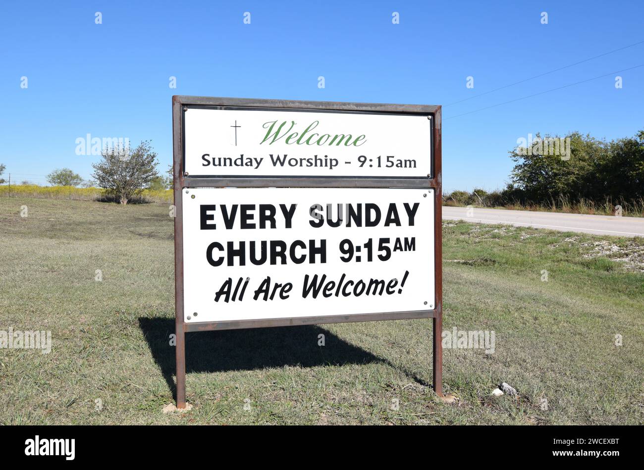 Panneau de l'église méthodiste de Lanham sur une journée ensoleillée à Lanham Texas - novembre 2023 Banque D'Images