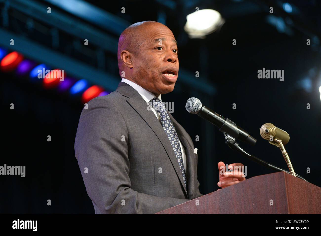 Le maire Eric Adams prononce une allocution à la National Organization of Black Law Enforcement Executives (NOBLE), chapitre de New York, « honorer l’héritage de Banque D'Images