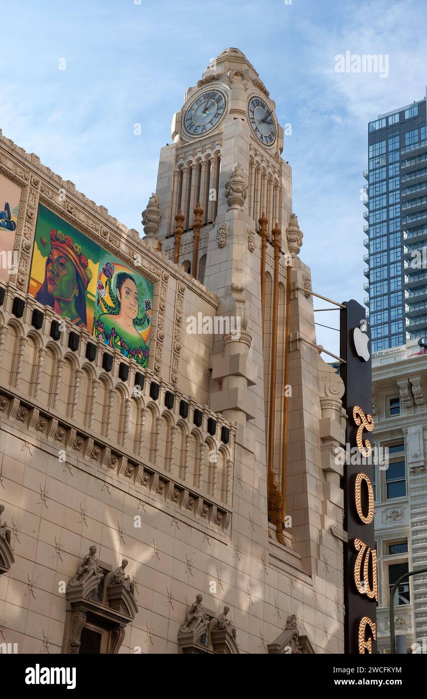 Le Art Deco Tower Theater sur Broadway dans le centre-ville de Los Angeles, CA Banque D'Images
