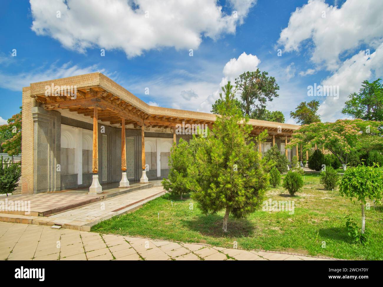 Pavillon du parc central de la culture et des loisirs nommé d'après Samanids à Boukhara. Ouzbékistan Banque D'Images