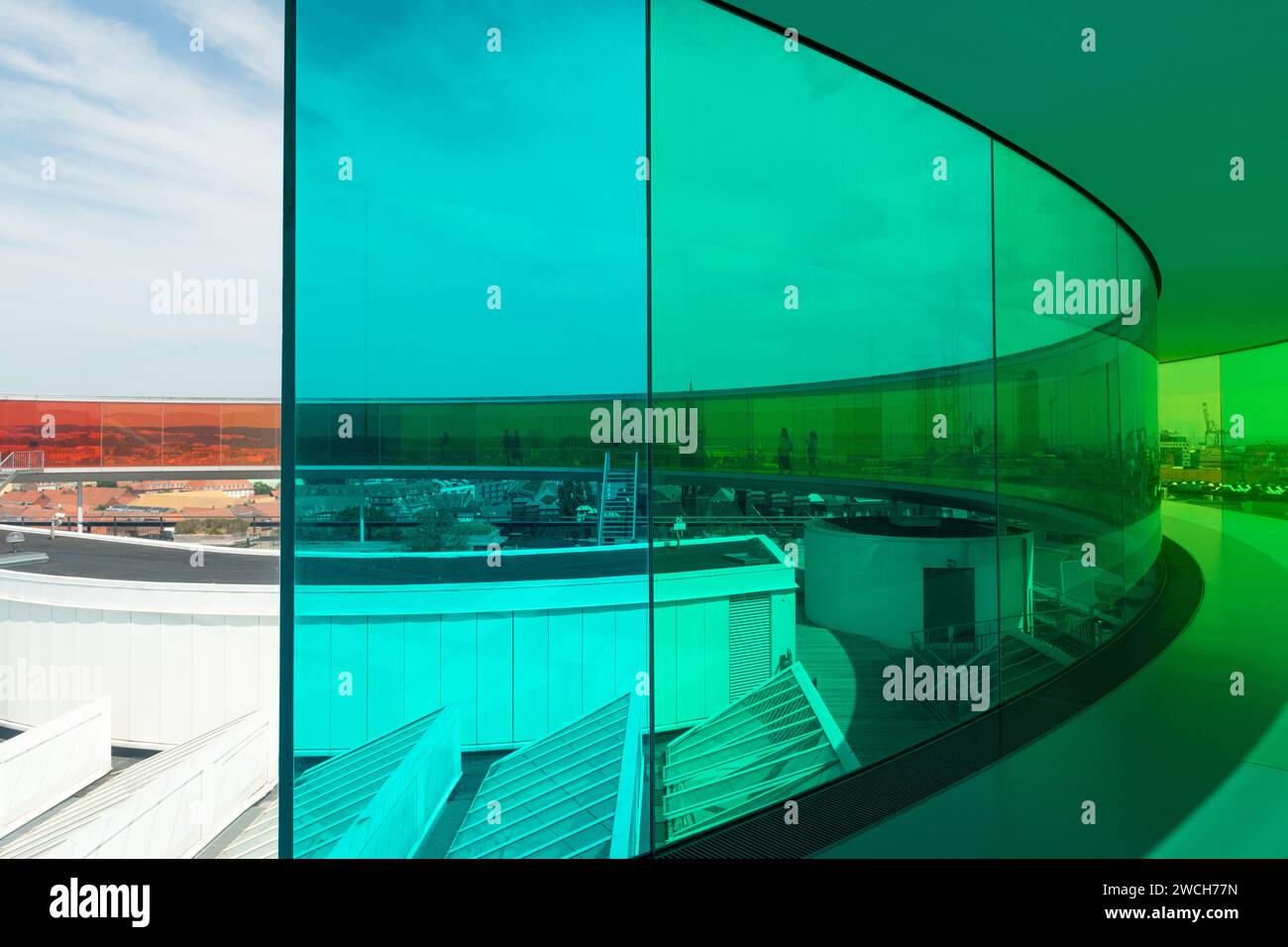 Rainbow Panorama Art installation par Olafur Eliasson au Musée d'Art d'Aros à Aarhus, Danemark Banque D'Images