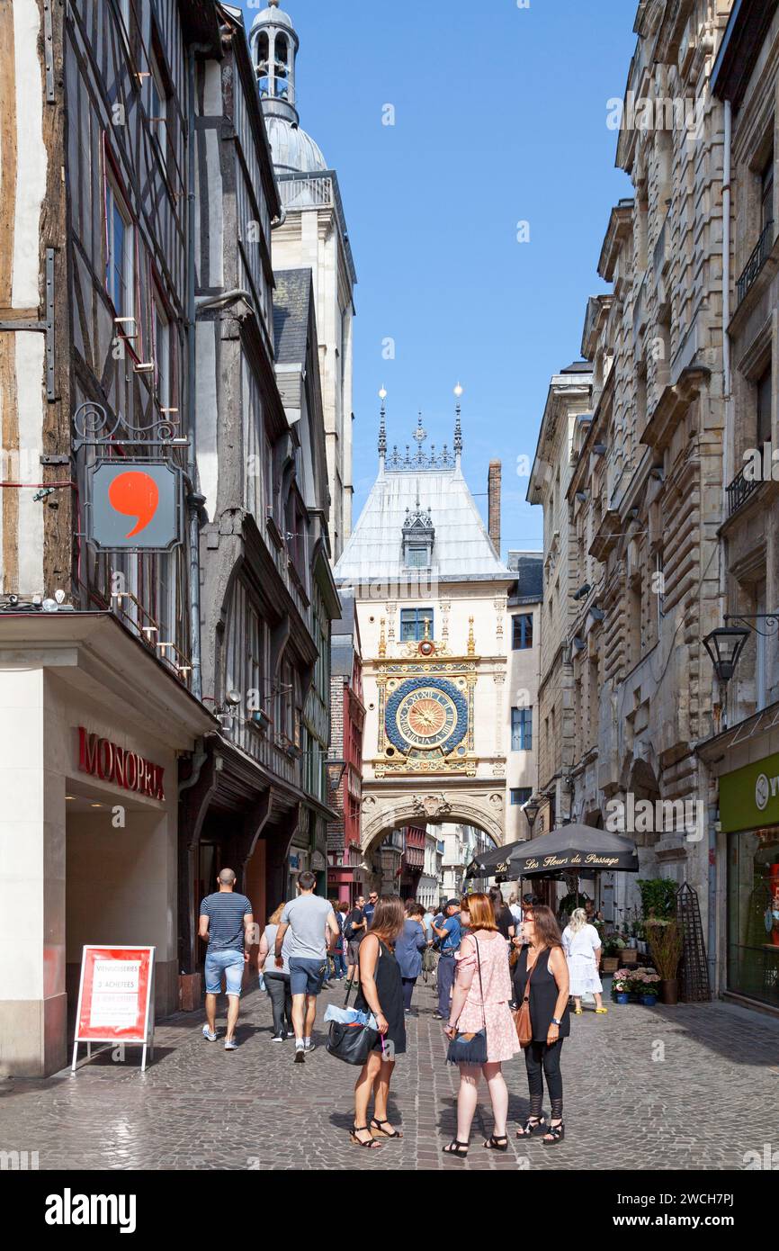 Rue du gros horloge rouen Banque de photographies et d'images à haute  résolution - Alamy