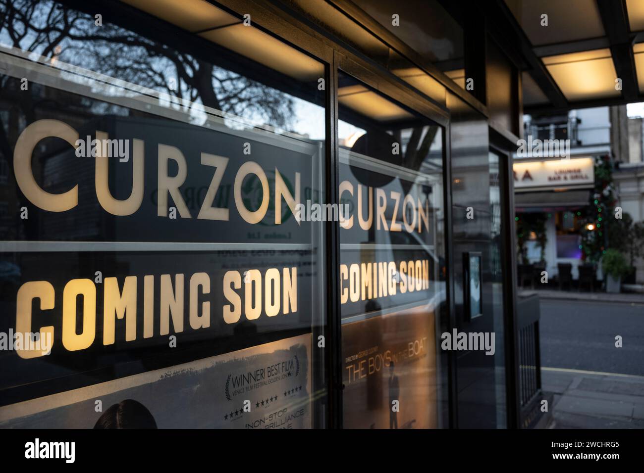 Le Curzon Mayfair Cinema, bâtiment classé Grade II situé au 37–38 Curzon Street au cœur de Mayfair à Londres, en Angleterre, au Royaume-Uni Banque D'Images