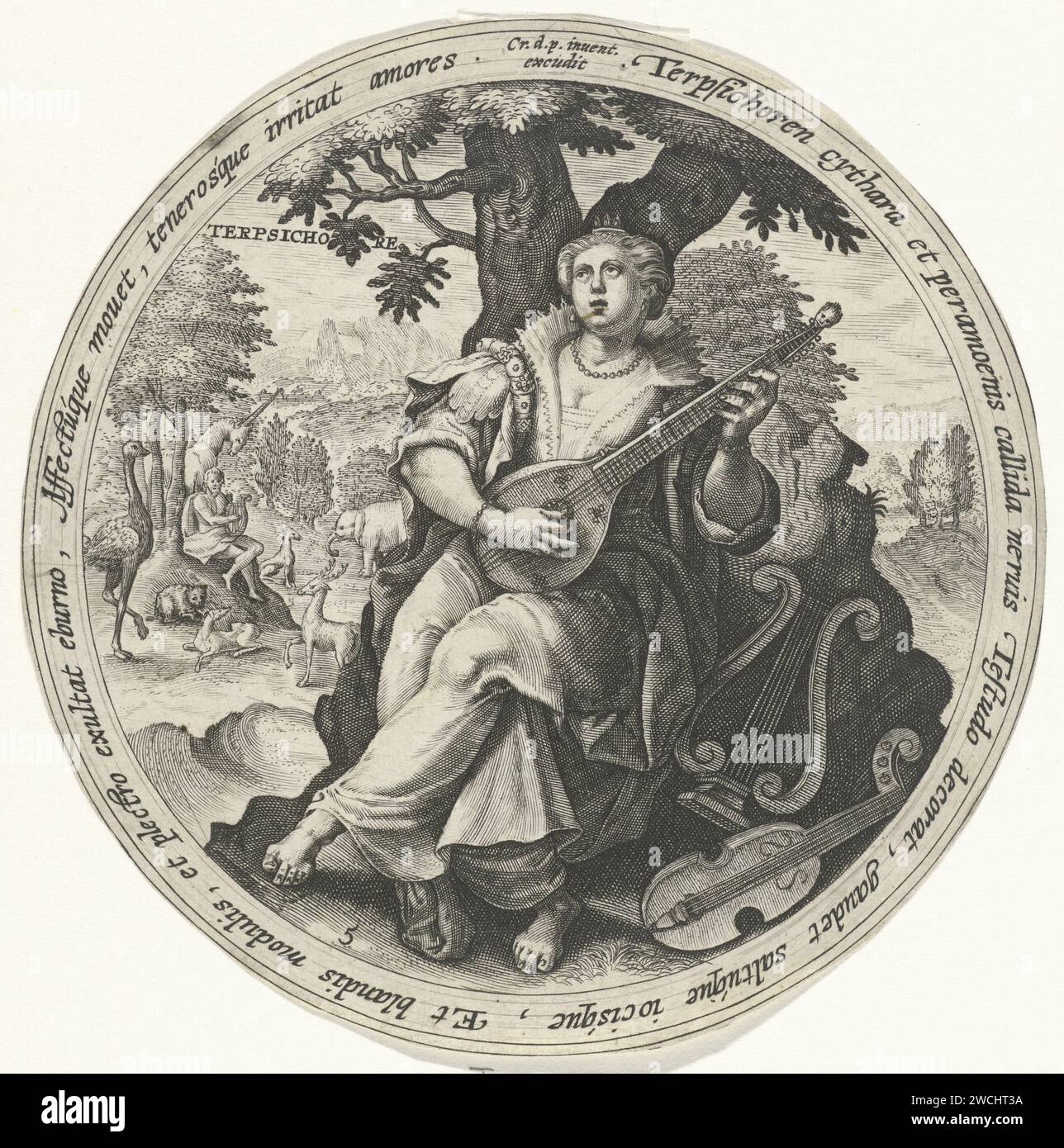 Terpsichore, Crispijn van de passe (I), 1589 - 1611 imprimer Paysage avec Terpsichore, la muse du chant et de la danse, qui joue du luth. En arrière-plan Orphée qui joue de Lier et enchante les animaux avec sa musique. Cinquième tirage d'une série avec muses. Gravure sur papier de Cologne Terpsichore (une des Muses) ; 'Terpsicore' (Ripa). Orphée jouant de la lyre : les arbres et les rochers bougent, les bêtes et les oiseaux sont enchantés Banque D'Images