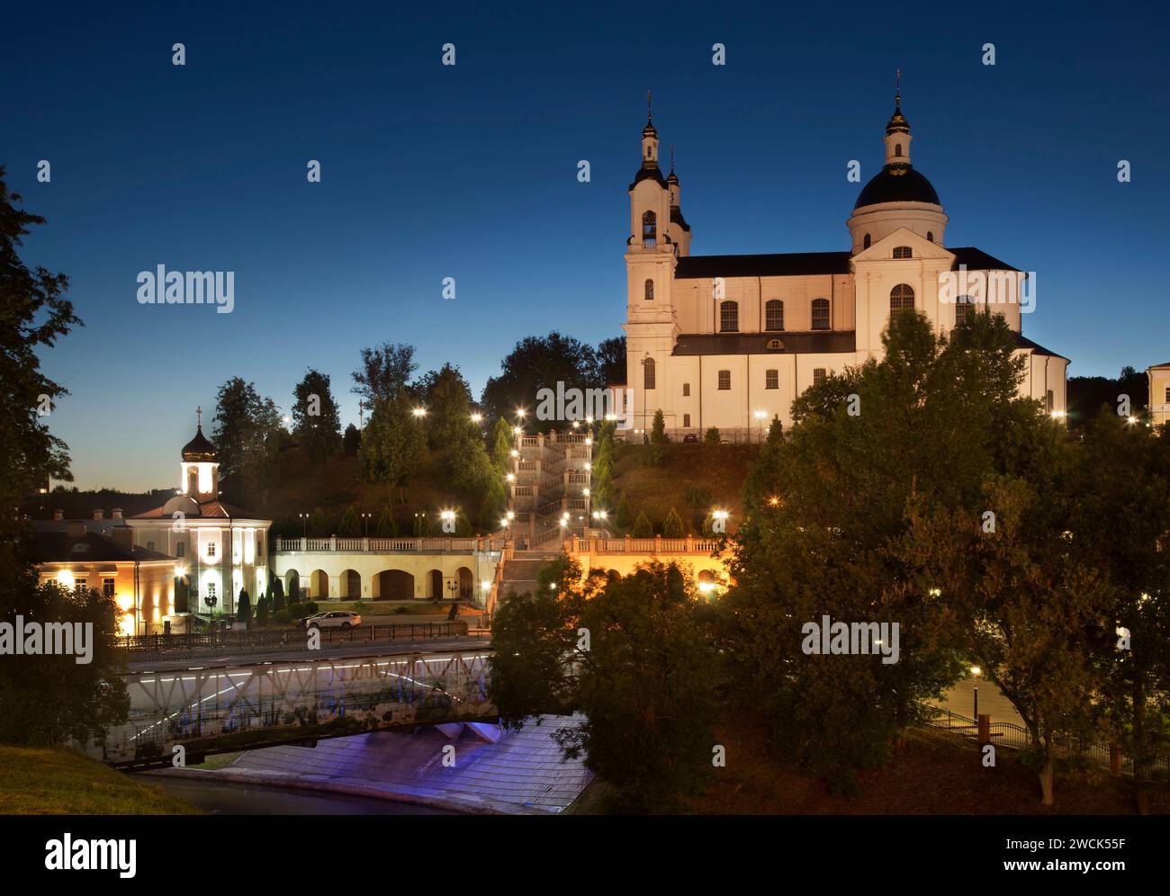 Cathédrale de Dormition - Cathédrale de l'Assomption et couvent du Saint-Esprit à Vitebsk. Bélarus Banque D'Images