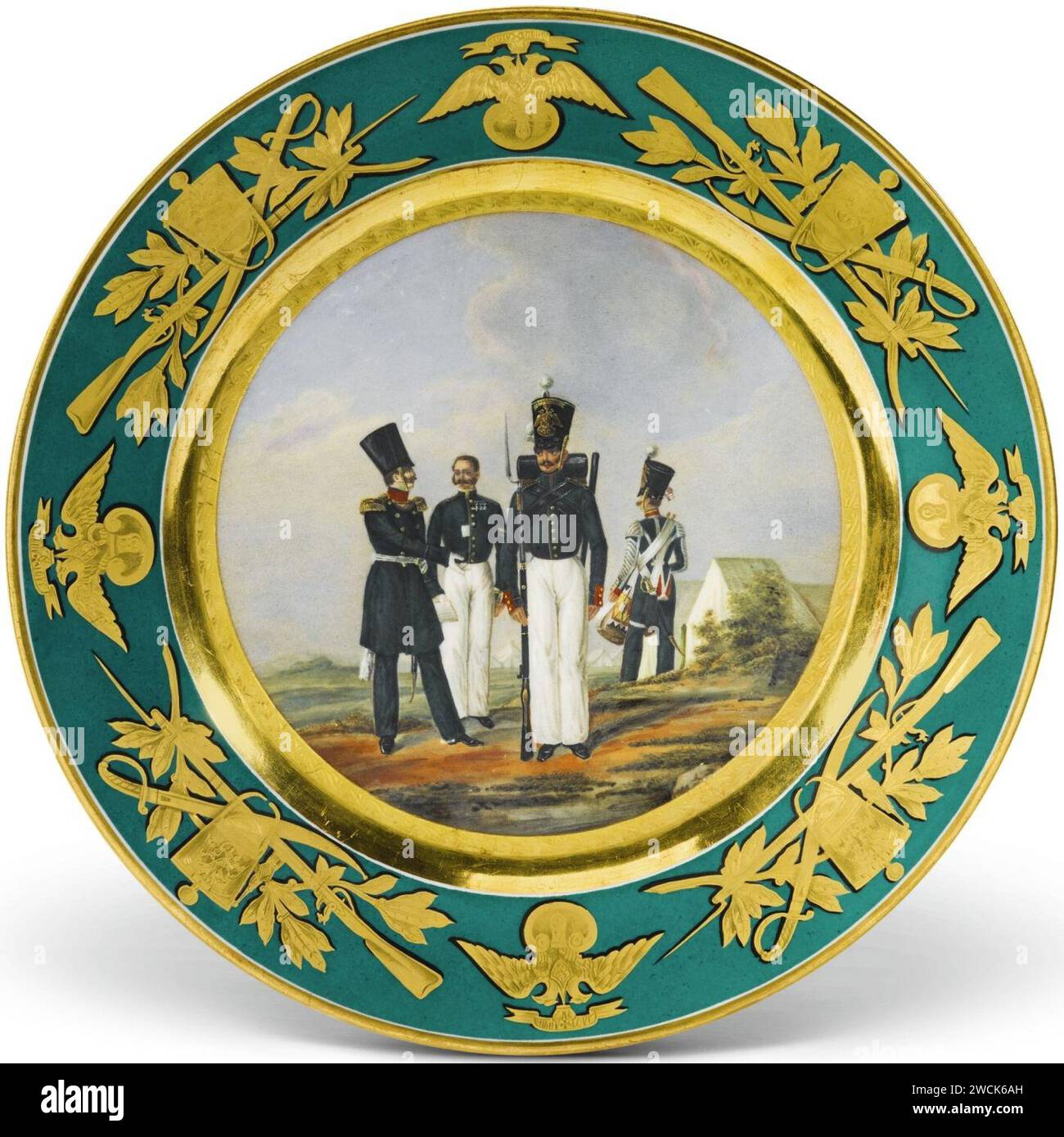 Une plaque de porcelaine d'un service militaire, manufacture impériale de porcelaine, Saint-Pétersbourg, 1838 (les officiers et le soldat des régiments Archange, Vologda, Kostroma et Galitza). Banque D'Images