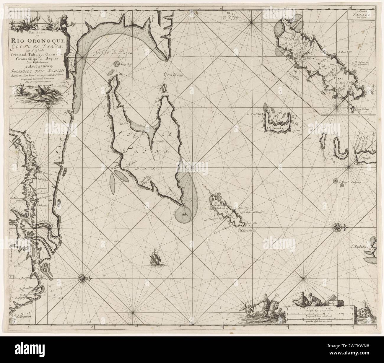 Carte d'accès du golfe de paria avec l'embouchure de la rivière Orénoque, Jan Luyken, 1684 - 1799 imprimer carte d'accès du golfe de paria avec l'embouchure de la rivière Orénoque et carte de pari de Tobago. Avec deux rosiers compas, le nord est sur la droite. En haut à gauche un singe avec le titre et l'adresse de l'éditeur. En bas à droite Neptunus avec trident et couronne sur un cheval de mer accompagné de deux Meermans. Deux hommes avec des balles de marchandises dans l'échelle, montré en allemand, espagnol et anglais ou français miles (échelle : c. 1 : 1 100 000). Amsterdam papier gravure / gravure singes, singes. merman. (sto Banque D'Images
