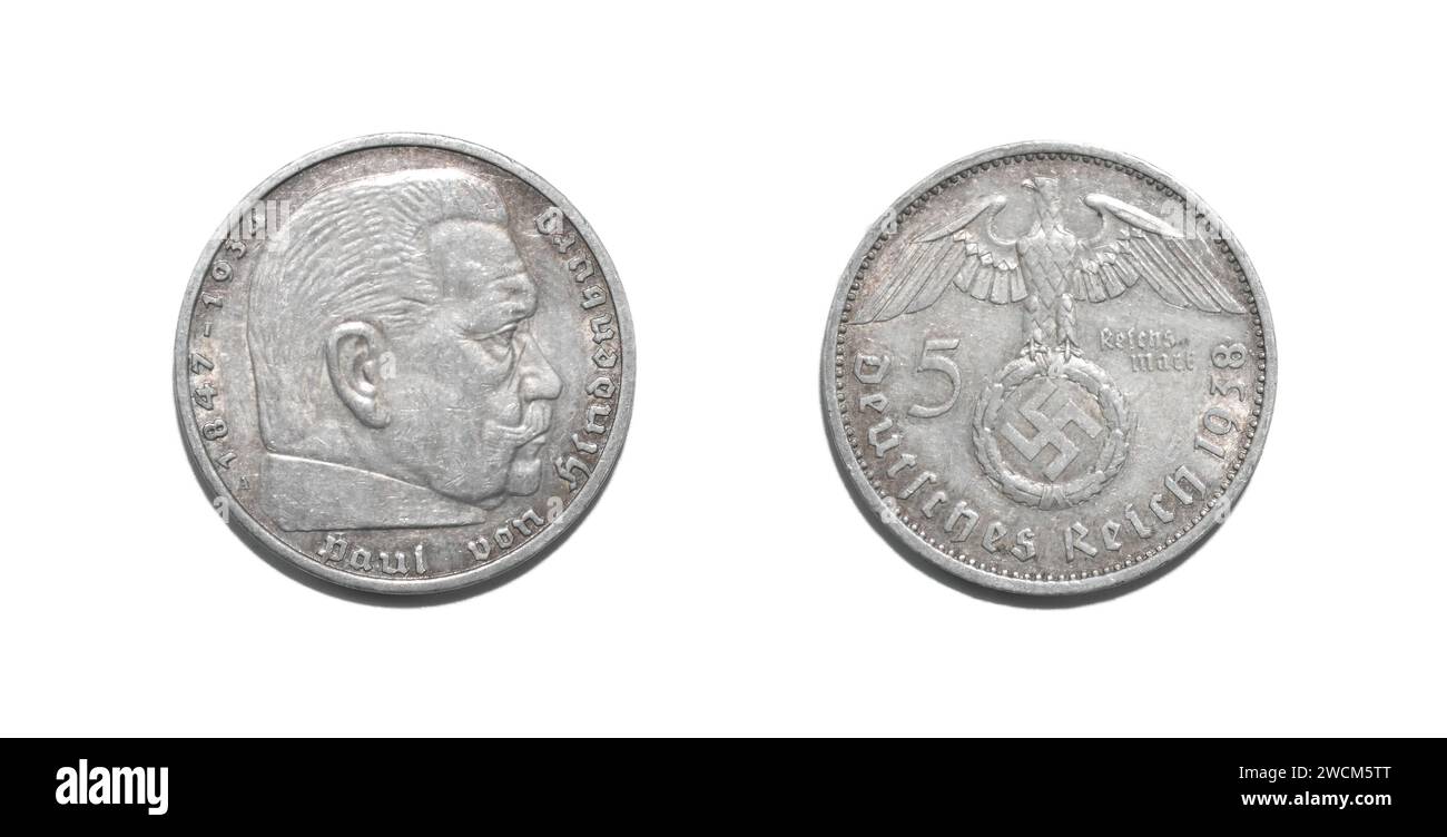 5 Reichsmark 1938 A - Paul von Hindenburg 1847 - 1934 pièce allemande Aigle avec svastika à l'intérieur de la couronne. Deutsches Reich recto verso et dos ba Banque D'Images