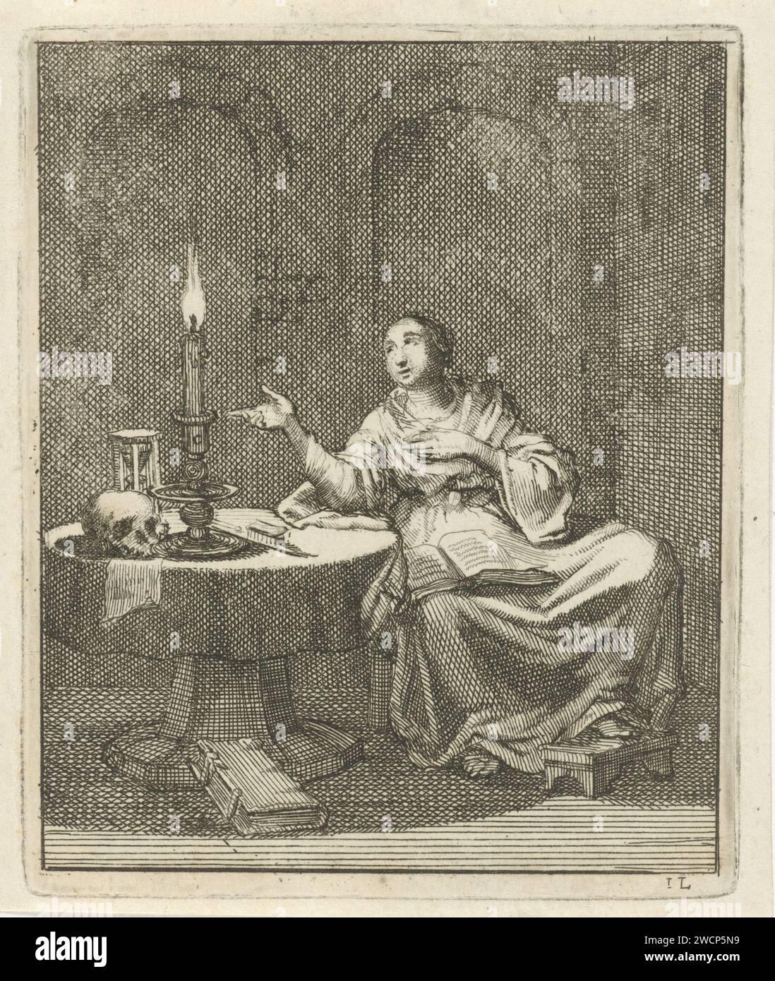 Femme assise à une table sur laquelle une bougie allumée, sablier et un crâne, Jan Luyken, 1687 imprimer Amsterdam papier gravure / typographie impression des symboles de vanité Banque D'Images