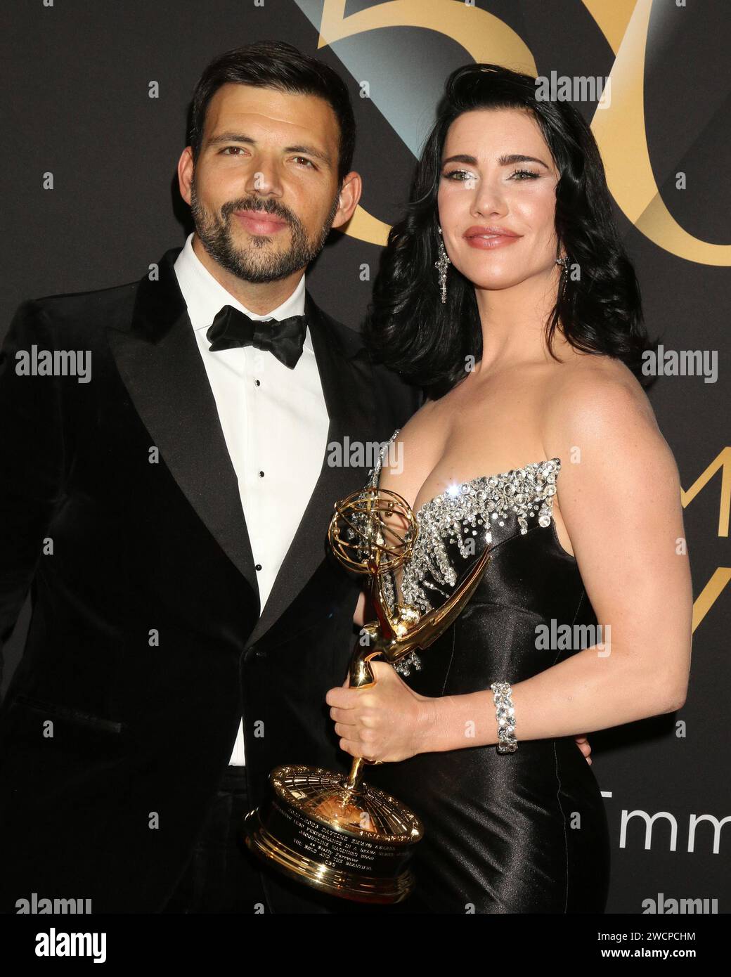 Les gagnants des 50th Daytime Emmy Awards marchent à l'hôtel Bonaventure le 15 décembre 2023 à Los Angeles, CA avec : Elan Ruspoli, Jacqueline MacInnes Wood où : Los Angeles, Californie, États-Unis quand : 16 déc 2023 crédit : Nicky Nelson/WENN Banque D'Images