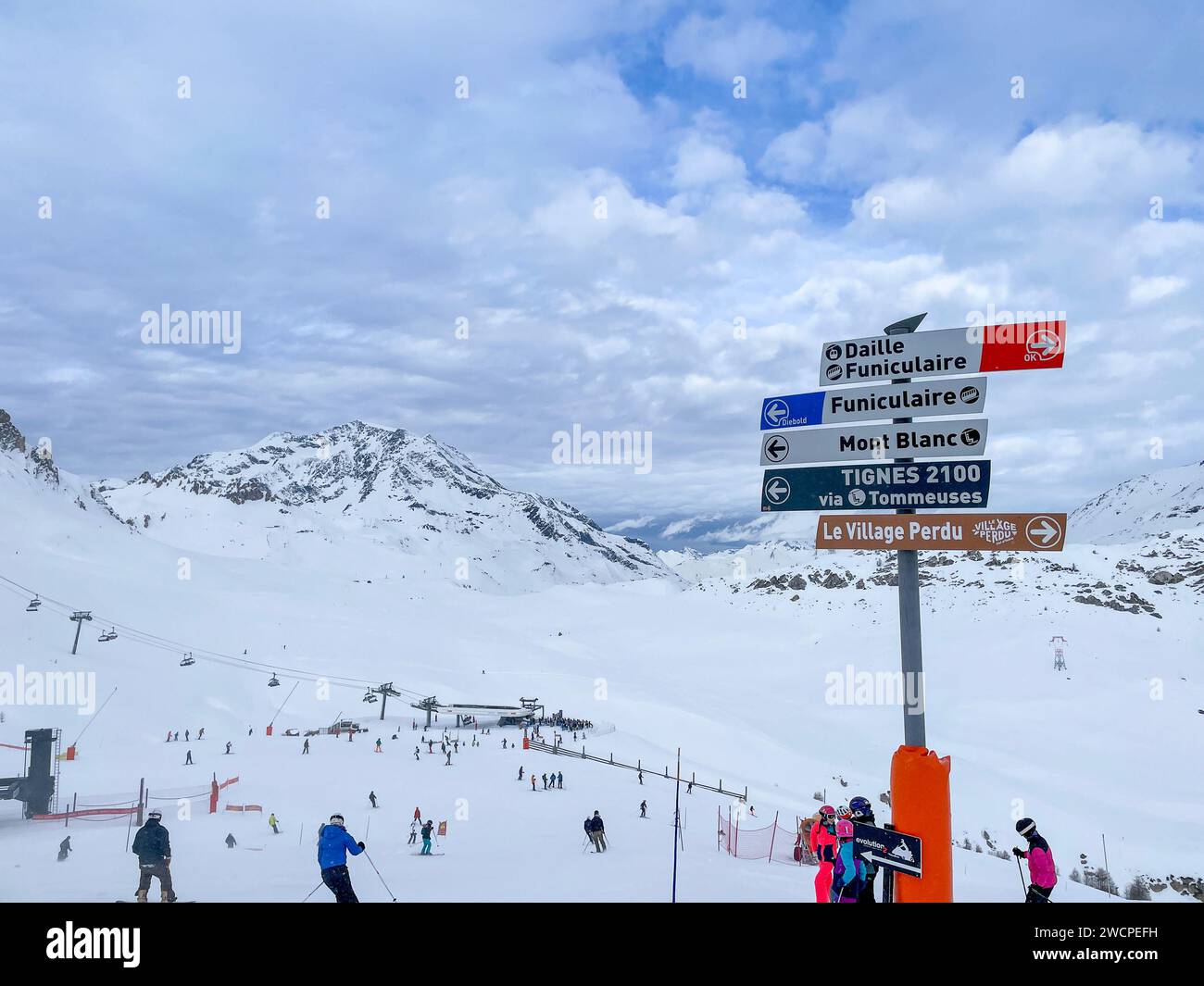 Panneaux pour pistes de ski à Val d'Isère. Banque D'Images