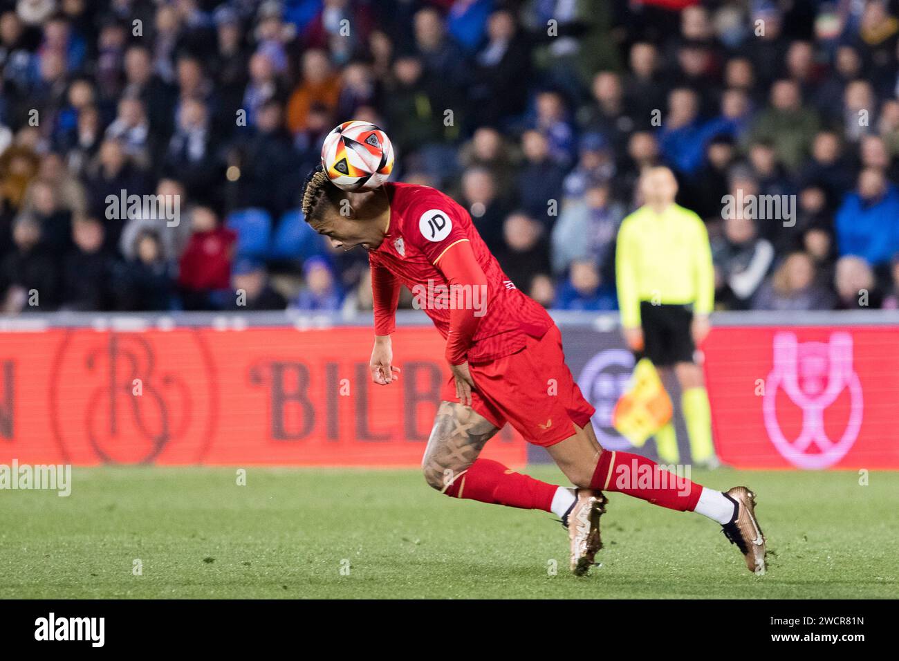 Getafe, Espagne. 16 janvier 2024. Mariano Diaz de Séville en action lors du Copa del Rey Round of 16 match entre Getafe et Séville au Coliseum Stadium. Note finale ; Getafe 1 : 3 Séville (photo Guillermo Martinez/SOPA Images/Sipa USA) crédit : SIPA USA/Alamy Live News Banque D'Images