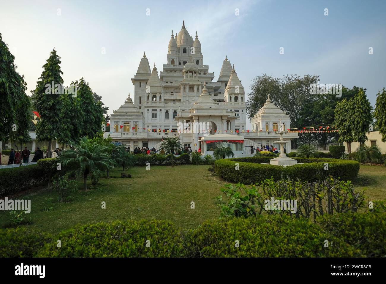 Vrindavan, Inde - 30 décembre 2023 : vues du temple Shri pagal Baba à Vrindavan, Inde. Banque D'Images