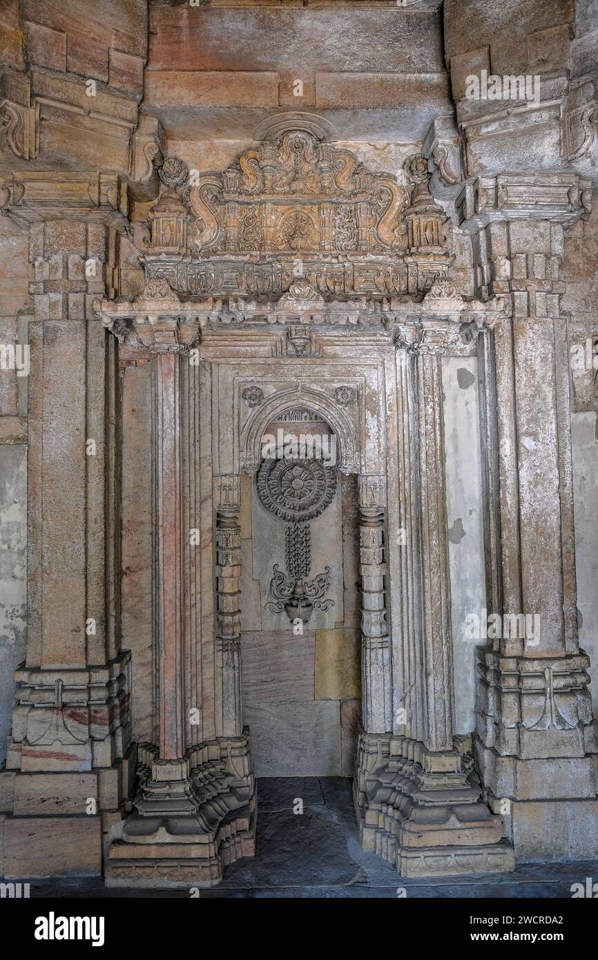 Ahmedabad, Inde - 11 janvier 2024 : détail du Hazrat Harir RA Masjid à Ahmedabad, Gujarat, Inde. Banque D'Images