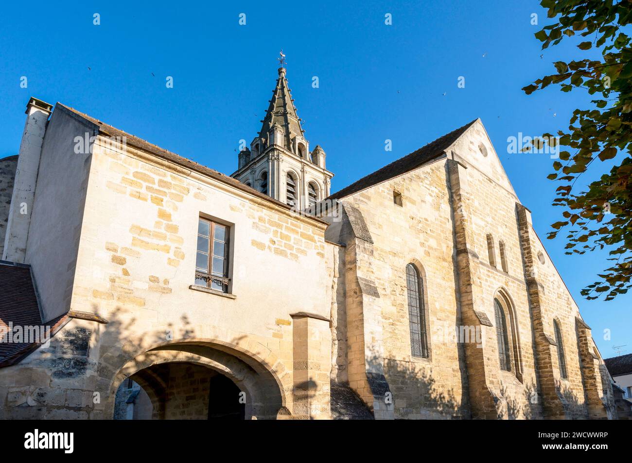 France, Val d'Oise, ville de Cergy, vieux village de Cergy, église St-Christophe Banque D'Images