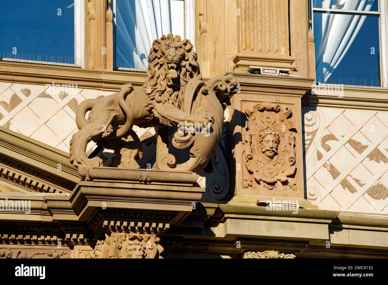 France, Bas Rhin, Strasbourg, vieille ville classée au patrimoine mondial de l'UNESCO, place Gutenberg, Chambre de Commerce et d'Industrie Banque D'Images