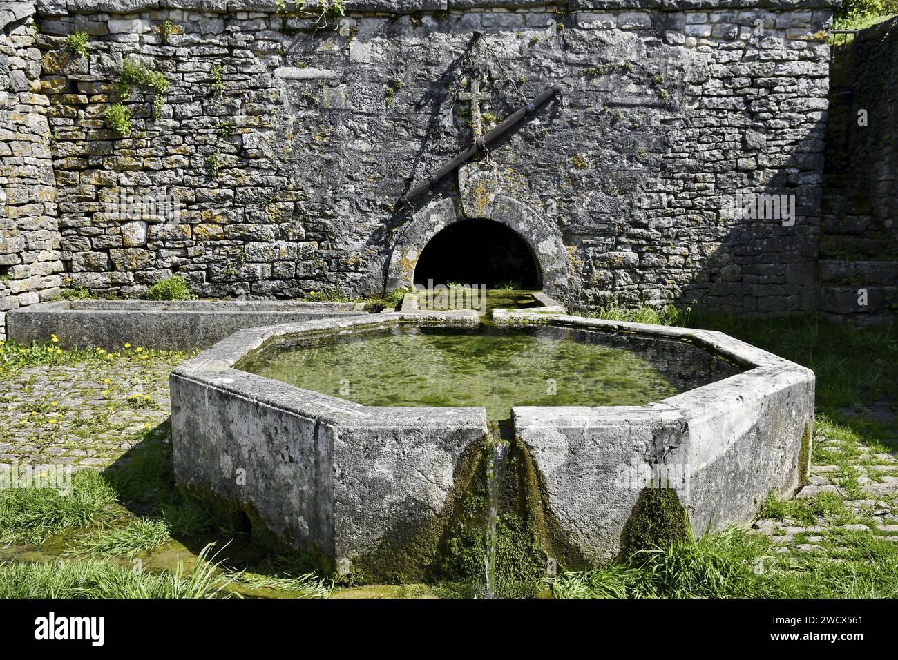 France, Doubs, Montbouton, fontaine Banque D'Images