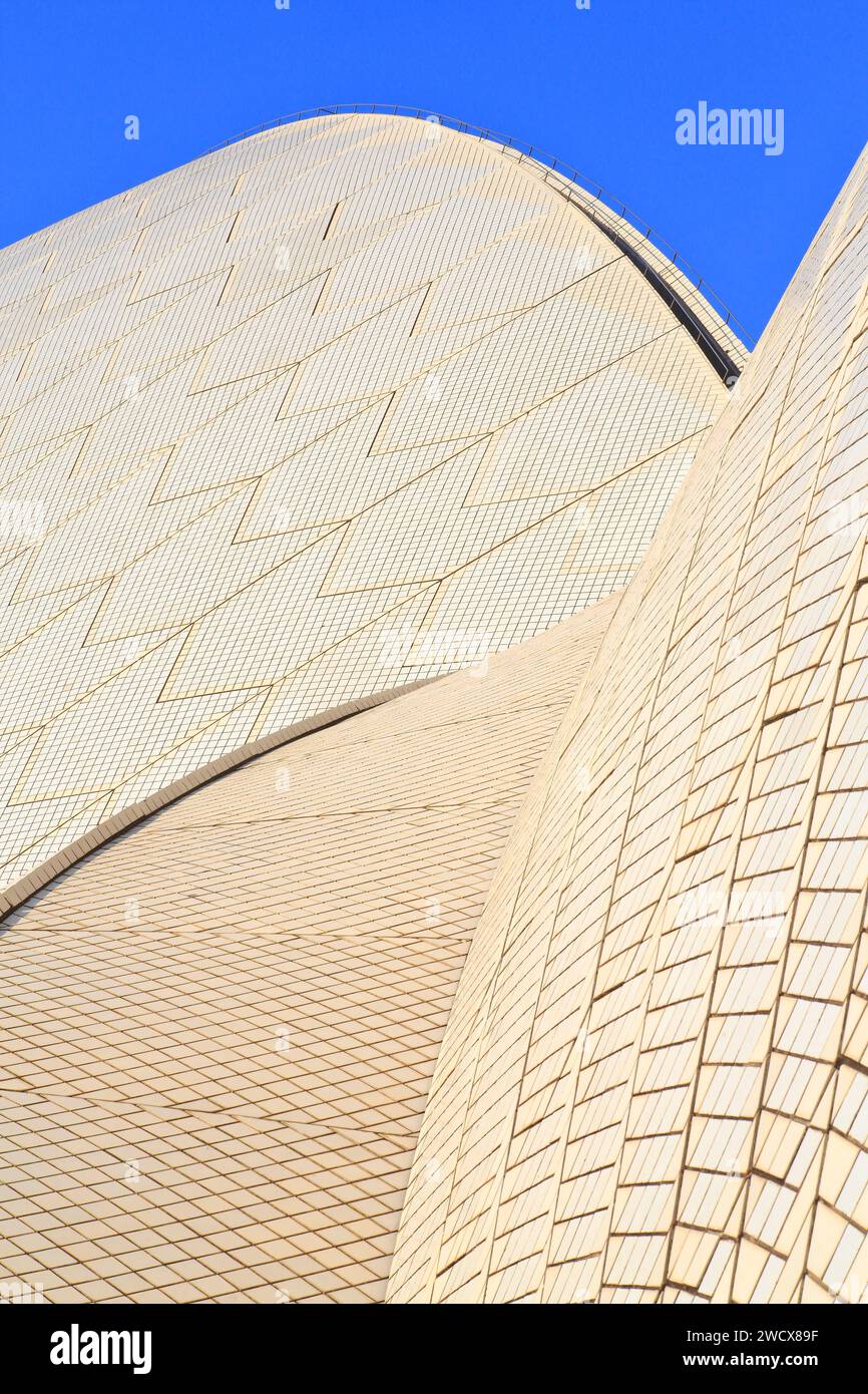 Australie, Nouvelle-Galles du Sud, Sydney, Bennelong point, détail du toit de l'Opéra (Sydney Opera House) conçu par le Danois Jørn Utzon et In Banque D'Images