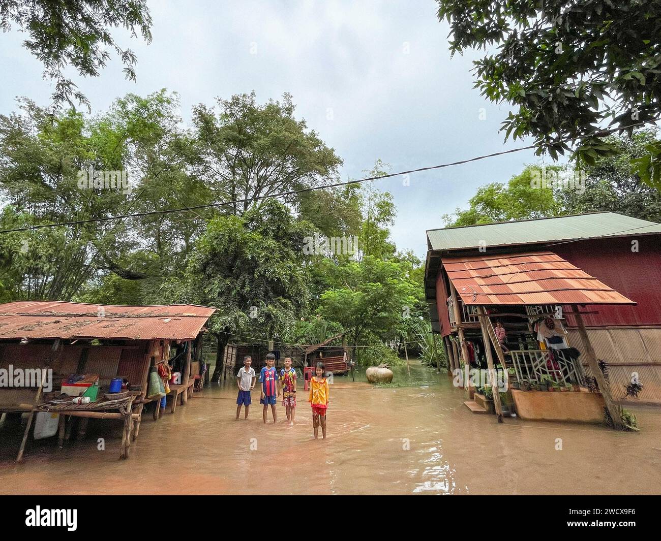 Cambodge, Kampong Phluk, inondations pendant la mousson Banque D'Images
