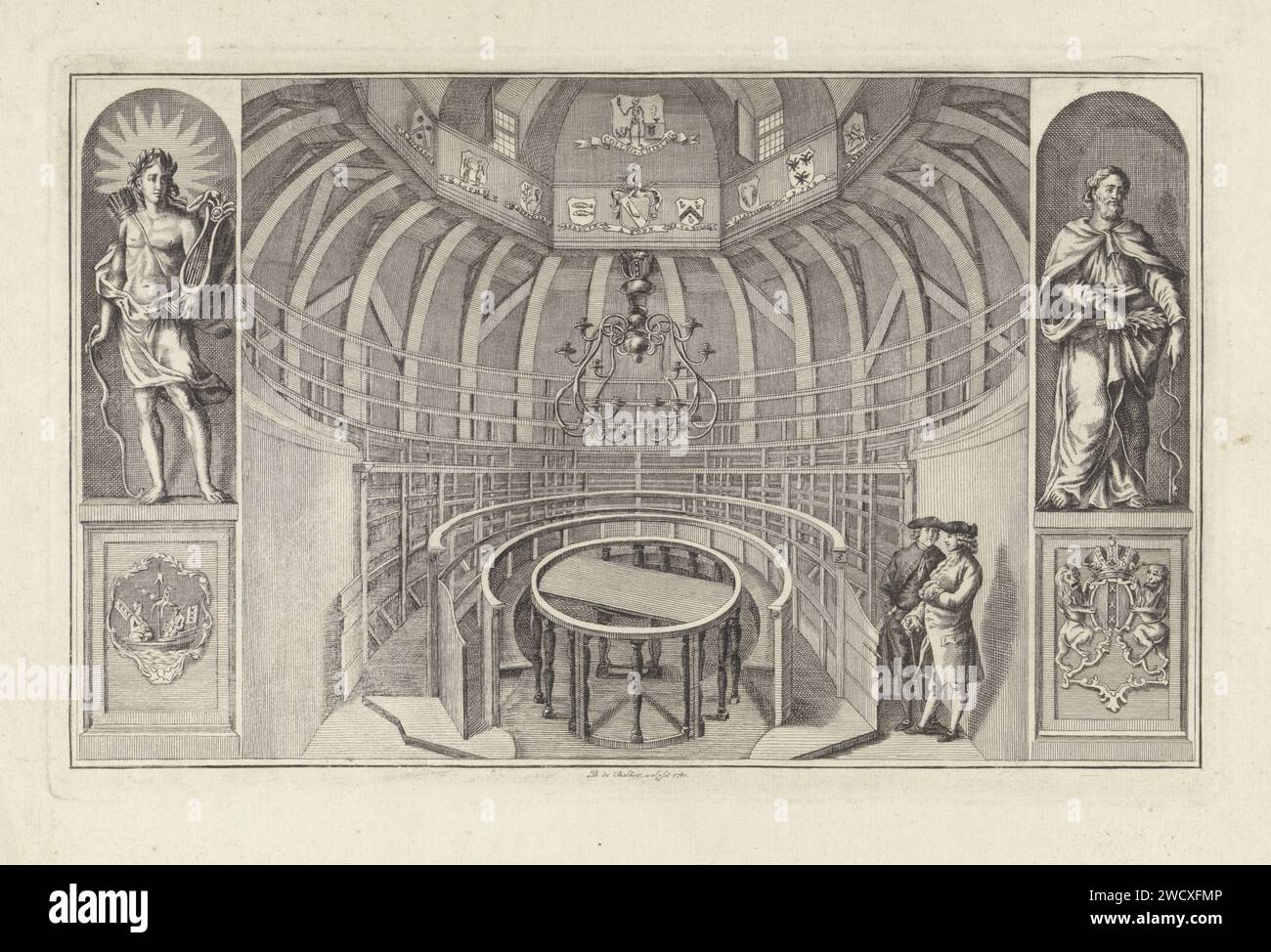 Intérieur du théâtre anatomique Collegium Surgicum à Amsterdam, Barent de Bakker, 1780 print intérieur du théâtre anatomique Collegium Surgicum avec tribunes et table de découpe. Des deux côtés sont des images dans des niches, à gauche le dieu Apollon avec un arc et un lier et à droite un saint mâle inconnu ou philosophe avec des feuilles de palmier et le caducée, la baguette magique avec serpentin de Mercure et attribut des chirurgiens. papier. gravure à l'encre / gravure / salle de dissection de stylo, 'theatrum anatomicum'. (Histoire de) Apollo (Phoebus). Caduceus (bâton avec deux serpents, attribut de Mercure) Banque D'Images