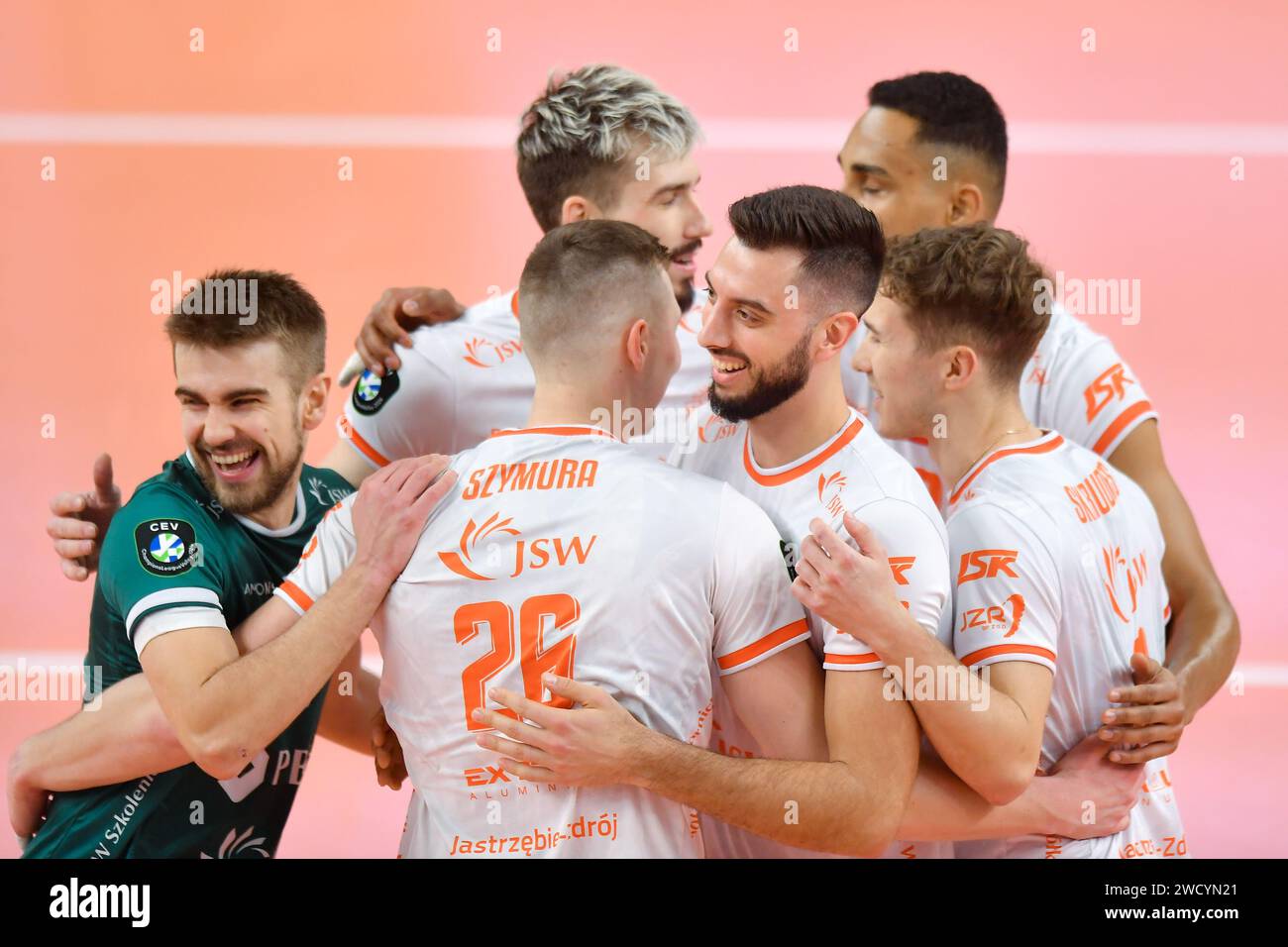 Jastrzebie Zdroj, Pologne. 17 janvier 2024. Jakub Popiwczak Ryan Sclater lors du match de la Ligue des champions de volleyball masculin CEV entre Jastrzebski Wegiel et SVG Luneburg le 17 janvier 2024 à Jastrzebie-Zdroj, Pologne. (Photo de PressFocus/Sipa USA) crédit : SIPA USA/Alamy Live News Banque D'Images
