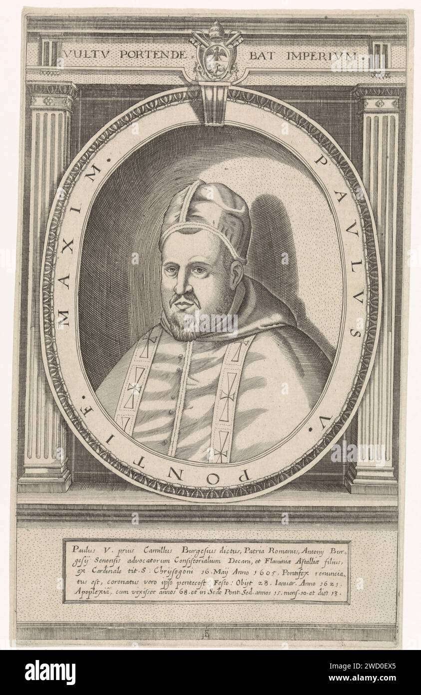 Portrait du pape Paulus V, Friedrich van Hulsen, 1590 - 1665 tirage Portrait du pape Paul V vêtu de la robe papale, la tête ornée d'un camauro. Buste vers la gauche dans une liste ovale de bord. Son arme papale est représentée au-dessus d'une ligne de texte en latin et au milieu. Sous le portrait cinq règles de texte en latin. Gravure sur papier Allemagne Banque D'Images