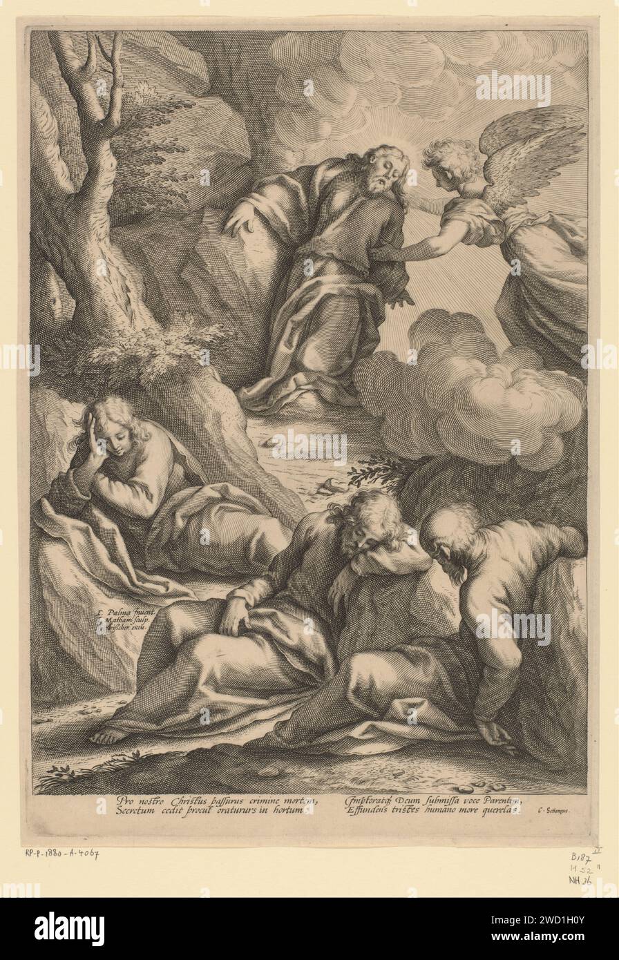 Christ dans le Hof van Getsemane, Jacob Matham, d'après Jacopo Palma, 1601 - 1652 imprimer Christ dans la cour de Getsemane. Trois apôtres endormis au premier plan. Derrière lui Christ qui est soutenu par un ange. Amsterdam papier gravure de la prière du Christ dans le jardin de Gethsémani pendant la nuit. Agonie du Christ : pour le réconforter, un ou plusieurs anges apparaissent au Christ avec un calice et/ou une croix Banque D'Images