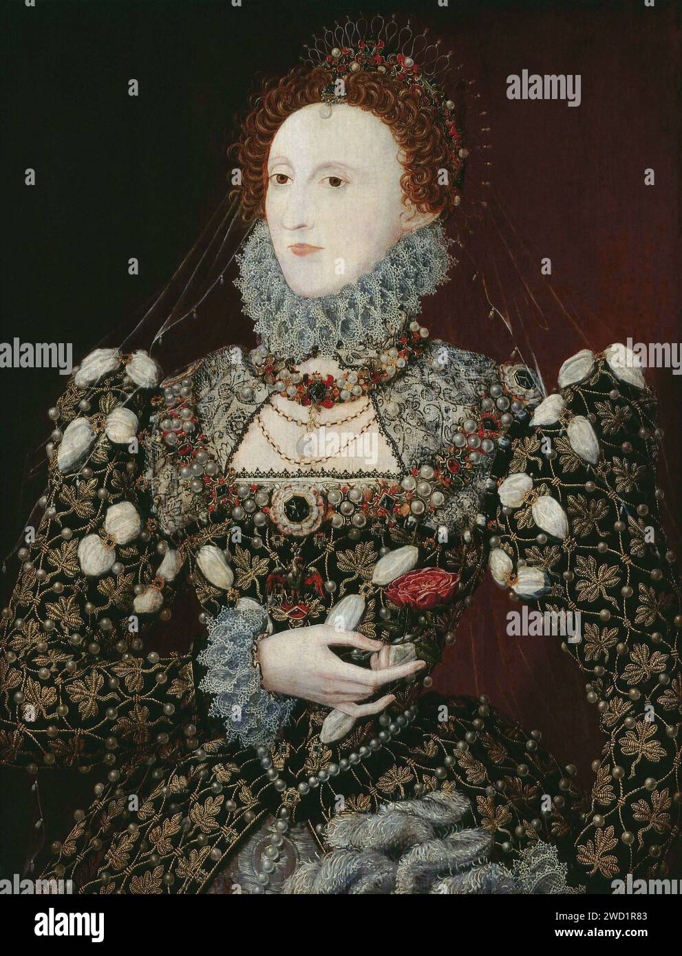Angleterre : Reine Elizabeth I (7 septembre 1533 - 24 mars 1603), représentée dans le portrait de Phoenix. Peinture à l'huile sur panneau attribuée à Nicholas Hilliard, (c. 1547 - 7 janvier 1619) c. 1575. Élisabeth Ire fut reine régente d'Angleterre et reine régente d'Irlande du 17 novembre 1558 jusqu'à sa mort. Parfois appelée la Reine Vierge, Gloriana, ou la bonne Reine Bess, Elizabeth était le cinquième et dernier monarque de la dynastie Tudor. La politique étrangère d'Élisabeth Ire à l'égard de l'Asie, de l'Afrique et de l'Amérique latine a démontré une nouvelle compréhension du rôle de l'Angleterre en tant que puissance maritime protestante dans l'an Banque D'Images