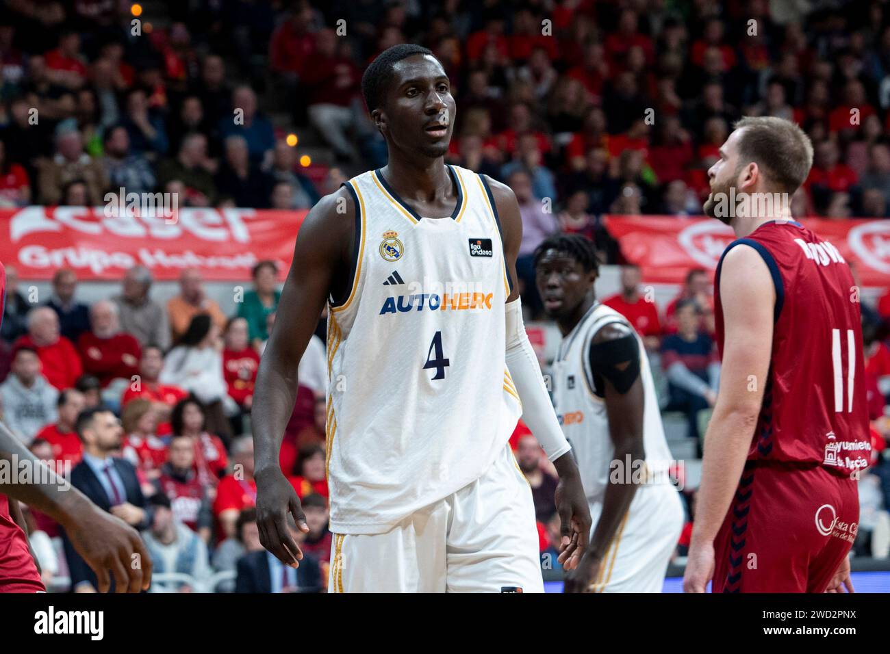 Ismaila Diagne escorte le Sénégal depuis le Real Madrid basket, pendant le match UCAM Murcia CB vs REAL MADRID basket, ACB, Endesa Basketball League, First B. Banque D'Images