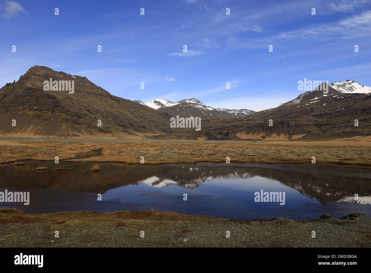 Vatnajökull est la plus grande calotte glaciaire d'Islande. C'est le deuxième plus grand glacier d'Europe après la calotte glaciaire de l'île Severny Banque D'Images