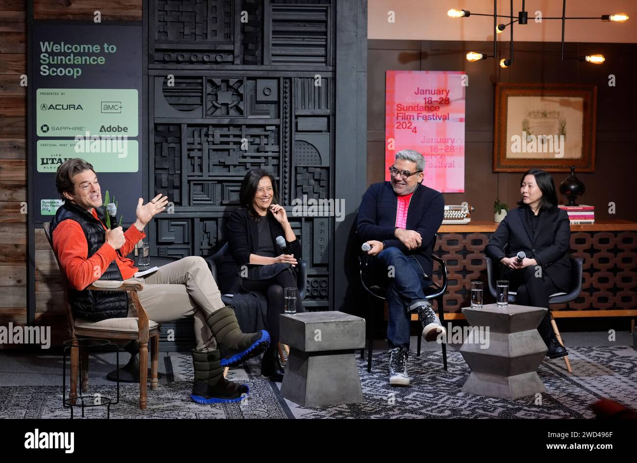 Blumhouse CEO and founder Jason Blum, from left, Sundance Institute CEO Joana Vicente, Sundance Film Festival director and head of public programming Eugene Hernandez and Sundance Film Festival director of programming Kim Yutani take part in the Sundance Scoop news conference to kick off the 2024 Sundance Film Festival, Thursday, Jan. 18, 2024, in Park City, Utah. (AP Photo/Chris Pizzello) Banque D'Images