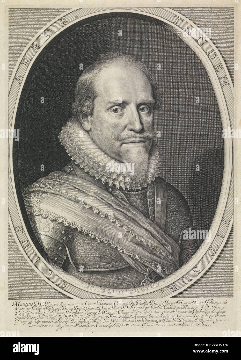 Portrait de Maurits, Prince d'Orange, Willem Jacobsz Delff, d'après Michiel Jansz van Mierevelt, tirage 1625 Portrait de Maurits dans un ovale avec bord. Dans la marge inférieure six lignes de texte latin. Gravure sur papier Delft / gravure ordre de chevalerie (JARRETIÈRE) - insigne d'un ordre de chevalerie, par exemple : badge, chaîne Banque D'Images