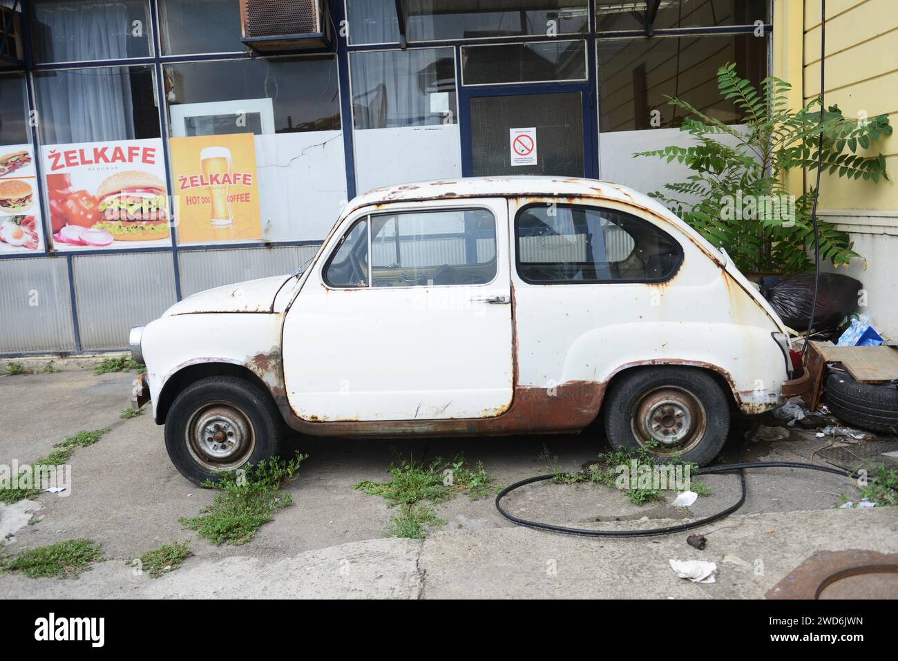 Une voiture yougoslave Zastava 750. Banque D'Images