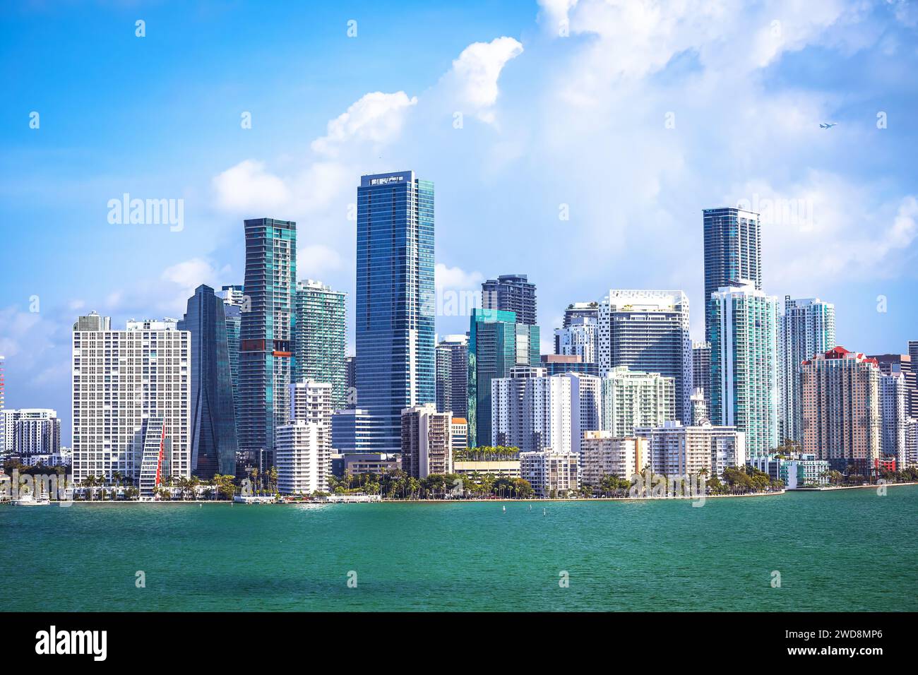 Horizon de Miami vue panoramique lumineuse et ensoleillée, Floride, États-Unis d'Amérique Banque D'Images