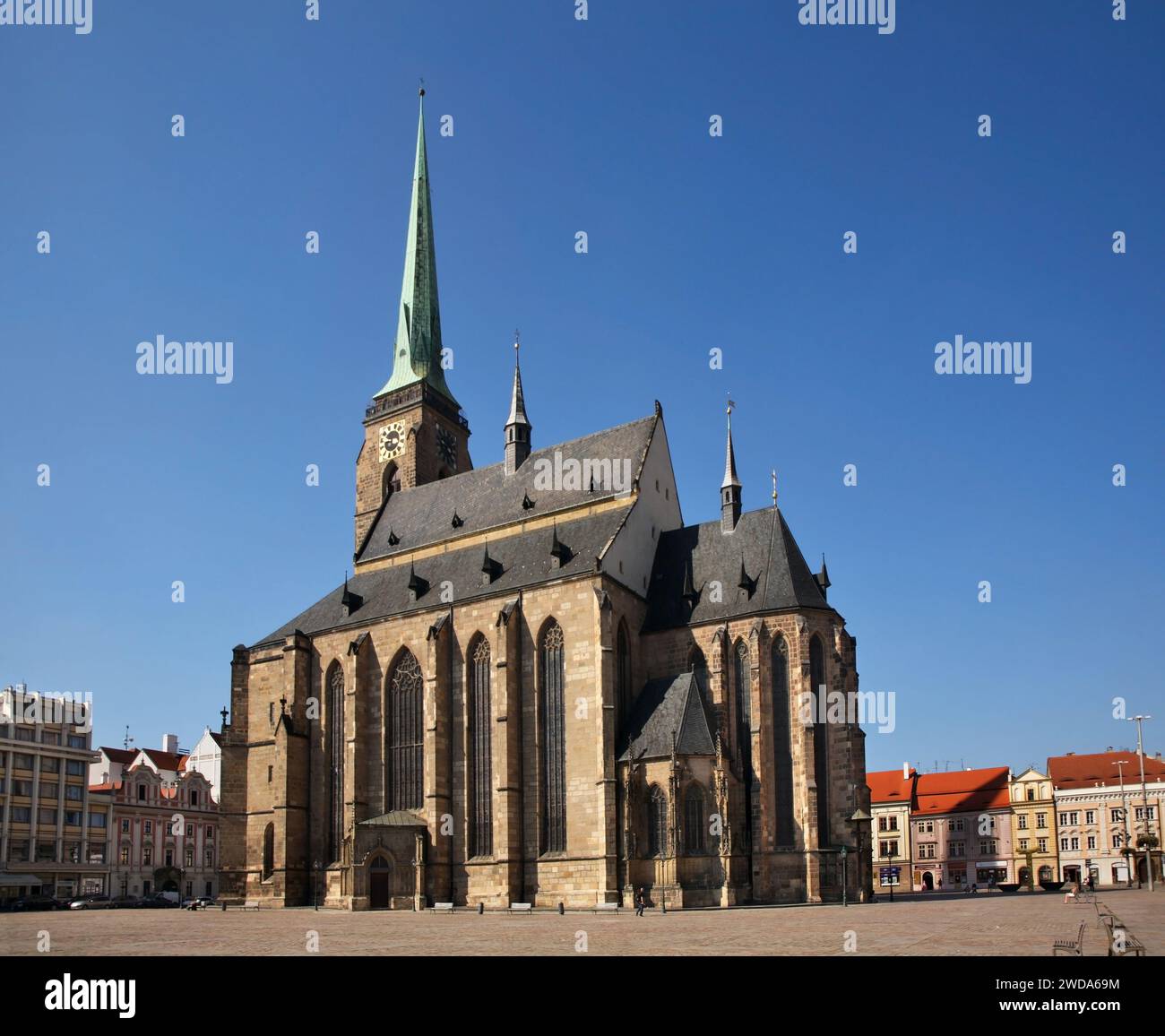 Cathédrale de Saint Barthélémy au square de la République à Plzen. République tchèque Banque D'Images