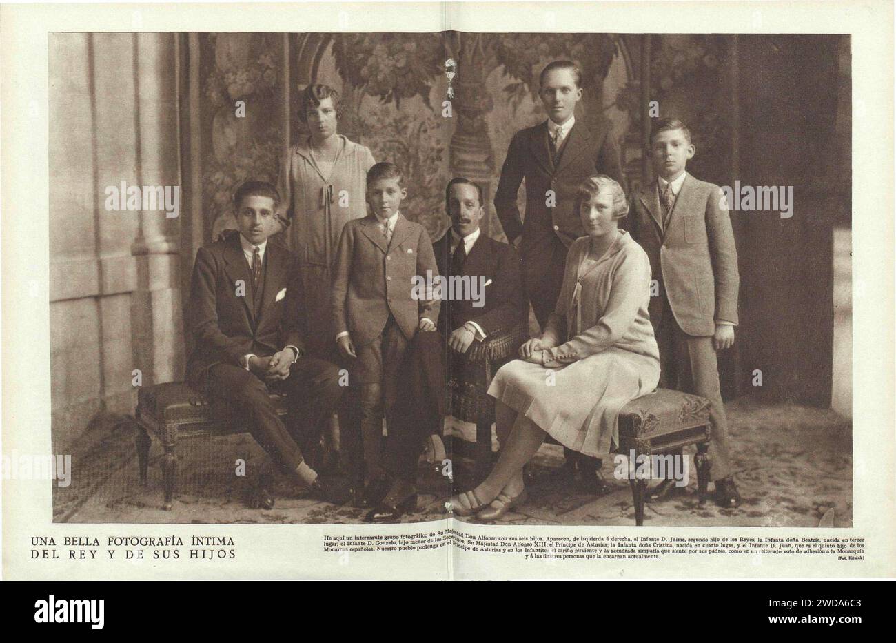 1927-05-21, la Esfera, una bella fotografía íntima del rey y de sus hijos, Kaulak. Banque D'Images