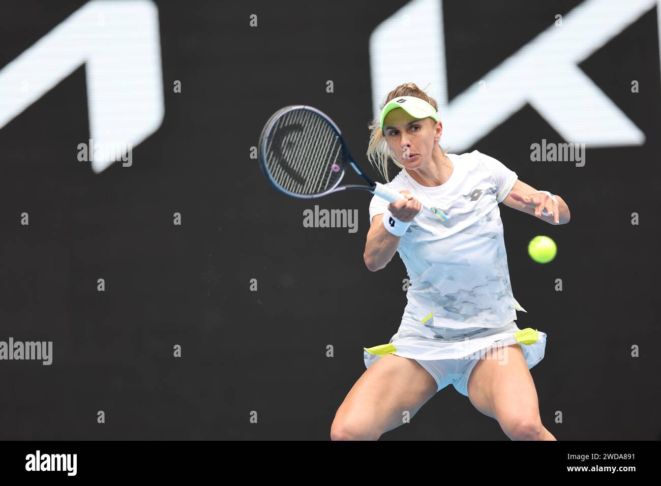 19 janvier 2024 : Melbourne, Victoria, Australie. Tournoi de tennis Open d'Australie, jour 6 ; Lesia Tsurenko (UKR) lors de son match de 3e tour avec Aryna Sabalenka de Biélorussie Banque D'Images