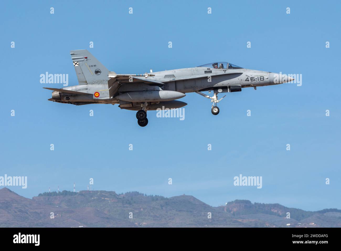 Atterrissage d'un avion de chasse F-18 Banque D'Images