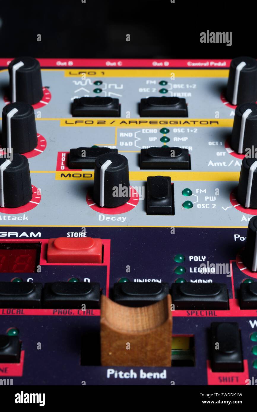 Détails du clavier de synthé électronique Banque D'Images